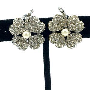 BELLINI vtg rhinestone & faux pearl shamrock clip-on earrings - 4-leaf clover
